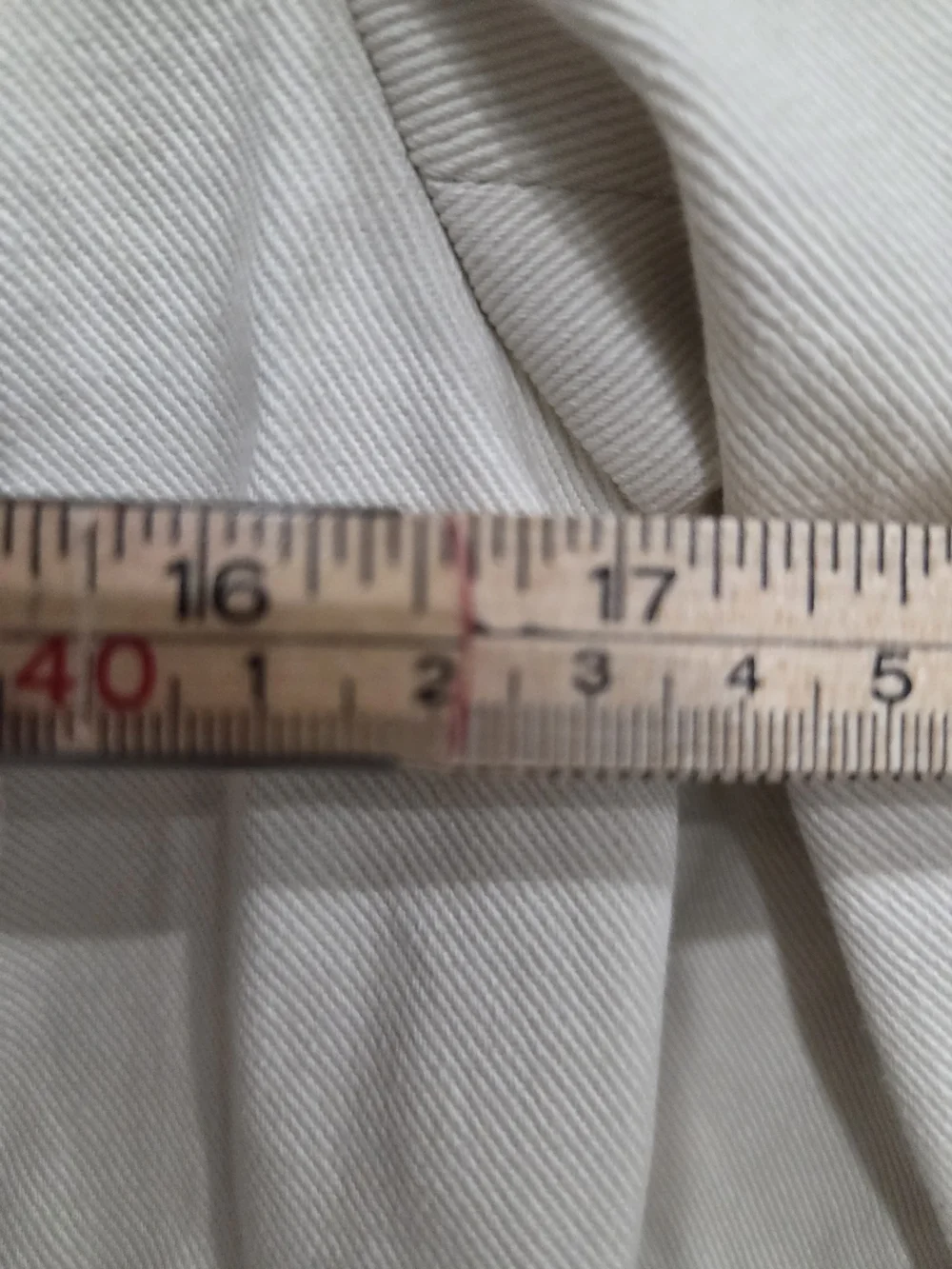 First Issue Liz Claiborne White Utility Jacket with Button Front Size Small